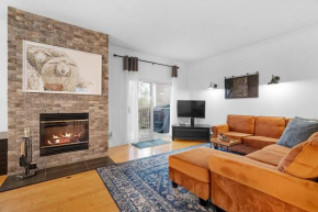Le Champetre Tremblant 2bdrs Condo W Fireplace